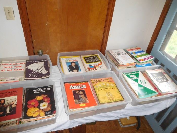 Hundreds of sheet music books