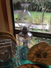 Lavender oil lamp with bulbous owl, star and moon chimney 