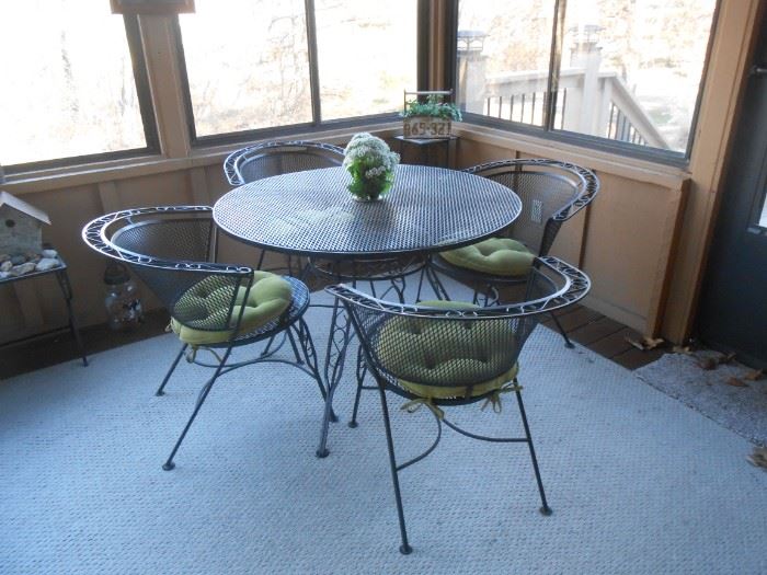Patio set