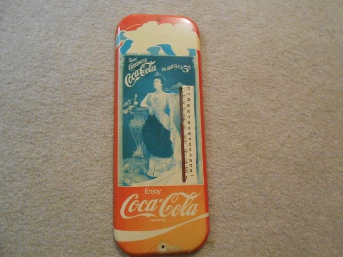 Coca-Cola sign (no thermometer though :-(