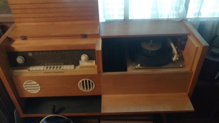 Mid Century Stereo System