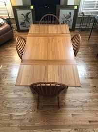 Gorgeous House of Denmark Table ~Looks Brand New Ethan Allen Chairs