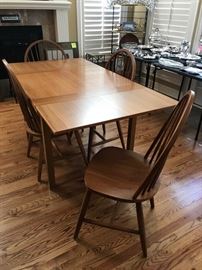 House of Denmark Table Table~Ethan Allen Chairs~          Both in Excellent Condition