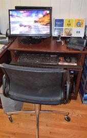 Executive PC Desk in Mahogany Finish