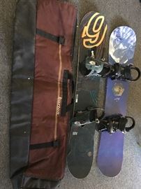 Burton Air 6 1 Snowboard with binding, Burton bag, The Mountain snowboard size 155