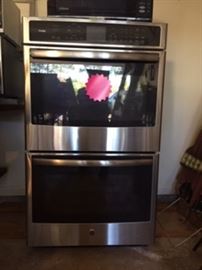 Stainless double oven   Nearly Brand new 