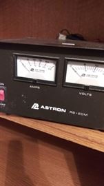 Astron RS-20M-BB Table Top 20 Amp Regulated DC Power Supply