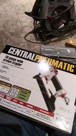 Central pneumatic crown stapler