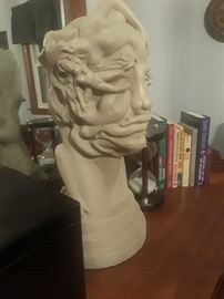 Unusual statue, maker unknown.