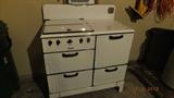 1937 Magic Chef stove & oven PERFECT