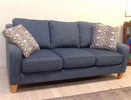 MD03Q Blue LaZBoy Couch with Pillows