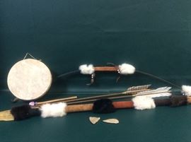 MD315F LeatherWrapped Bow with Stone Arrowheads and More