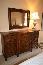 KINCAID DRESSER, DECORATIVE WALL MIRROR, LAMP