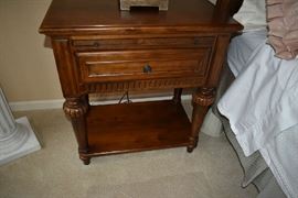 KINCAID NIGHTSTAND