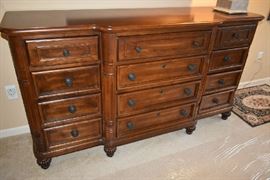 KINCAID DRESSER