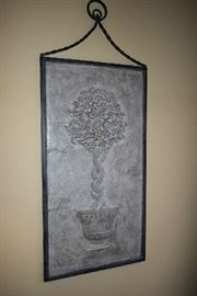 DECORATIVE WALL DECOR