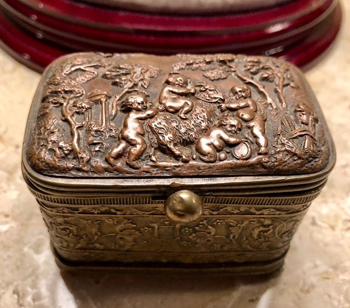 Small Bronze 18thc trinket box