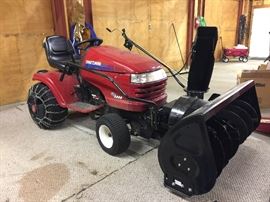 Craftsman GT500 lawn tractor w/46" snow blower and other attachments