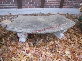 3 pc Concrete bench 52x20 & 2 planters 15.5x20