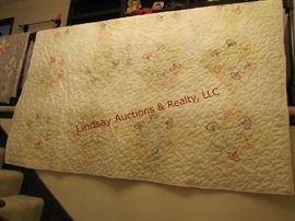 Machined quilt 89x69 (good condition)