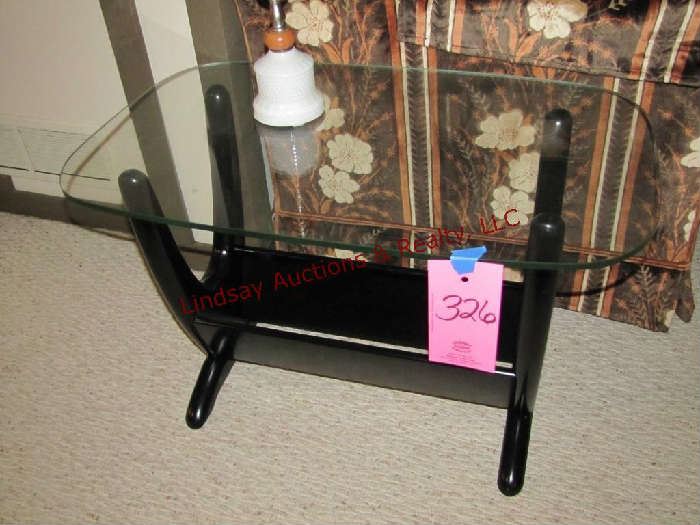 2 wood/ glass end tables (match lot 98)