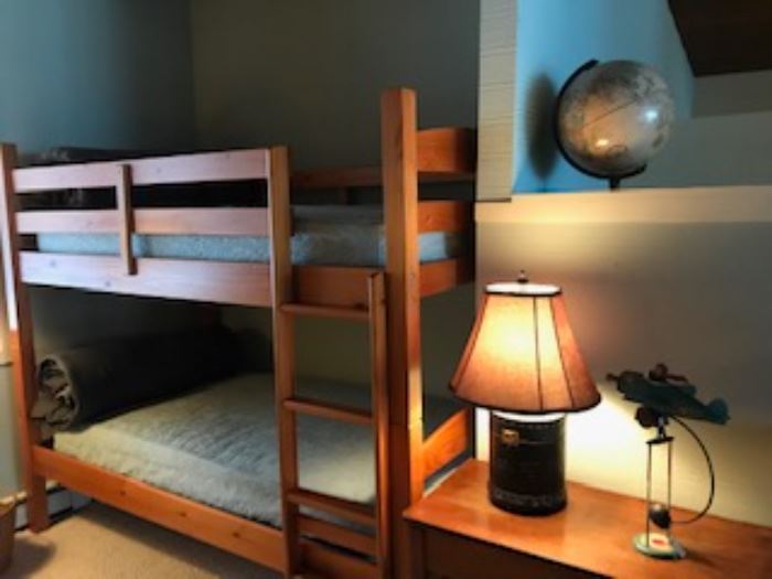 Nice, sturdy bunk beds