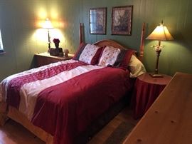 Traditional Pinewood Bed