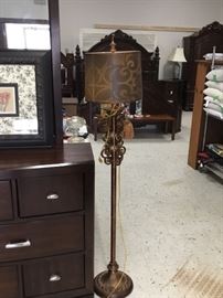 Another standing lamp