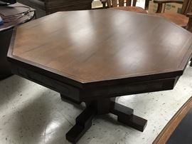 Game table - top flips over