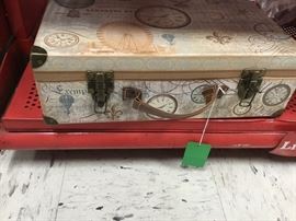 Small decorative case