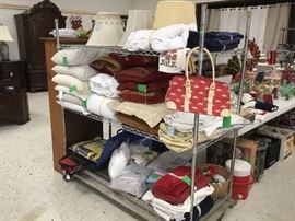 Comforters, tablecloths, and other miscellaneous