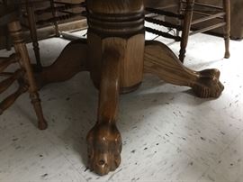 Bottom of oval table