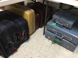 Various vintage suitcases
