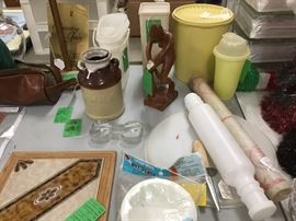 Kitchen ware and vintage Tupperware