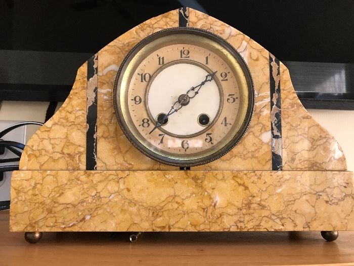 Marble Art Deco clock... 