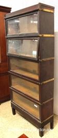 ANTIQUE Mahogany 5 Stack Barrister Bookcase by “Globe Wernicke”
Located Inside – Auction Estimate $400-$800