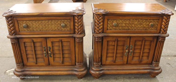 5 Piece Contemporary Pine King Bedroom Set
Located Inside – Auction Estimate $400-$800