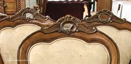 8 Piece Contemporary Carved and Banded Mahogany Dining Room Set – Table has 2 Leaves
Located Inside – Auction Estimate $400-$800