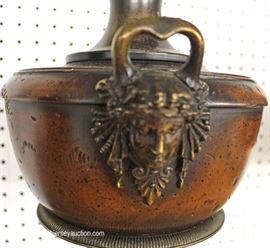 zcIMG 3758 auction Decorator Lamp Table with Original Tags and More
Located Inside – Auction Estimate $50-$300