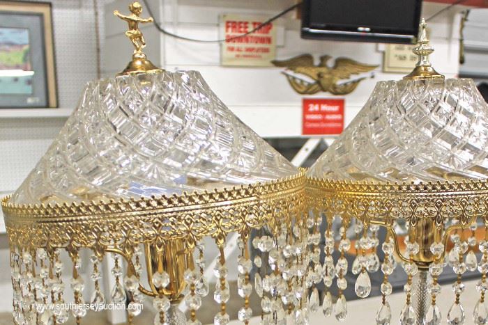 zdIMG 3511 auction Decorator Lamp Table with Original Tags and More
Located Inside – Auction Estimate $50-$300
