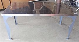 Modern Design Stainless Steel Kitchen Table
Located Dock – Auction Estimate $100-$300