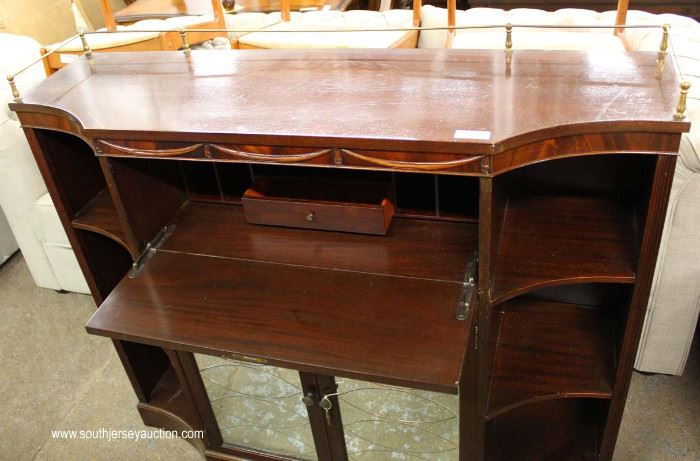 Mahogany Mirror Etched Front Credenza
Located Inside – Auction Estimate $100-$300