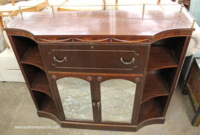 Mahogany Mirror Etched Front Credenza
Located Inside – Auction Estimate $100-$300
