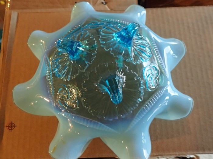 BLUE GLASS FOOTED RUFFLE BOWL