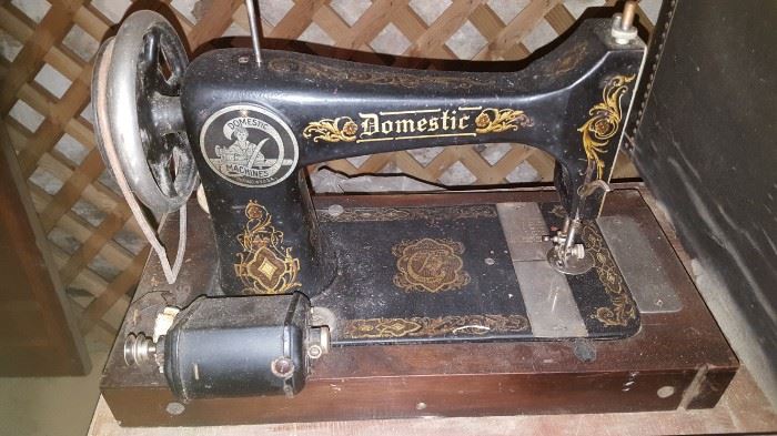Domestic Sewing machine