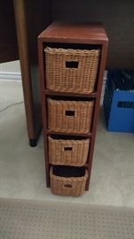 Wicker organizer with baskets 