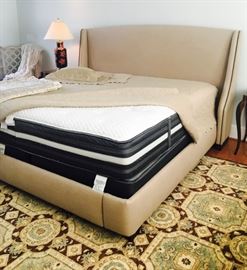 Beauty Rest, King Luxury Firm Mattress & Boxspring, 2 yrs new!