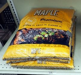 Traeger Maple Wood Pellets, 20lb Bags, Qty 6