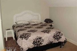 Queen Bed