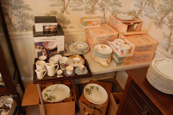 Bob Timberlake china and another brand-sets in the box